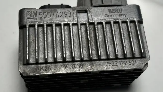 GM55574293 CENTRALINA CANDELETTE OPEL 0522122601