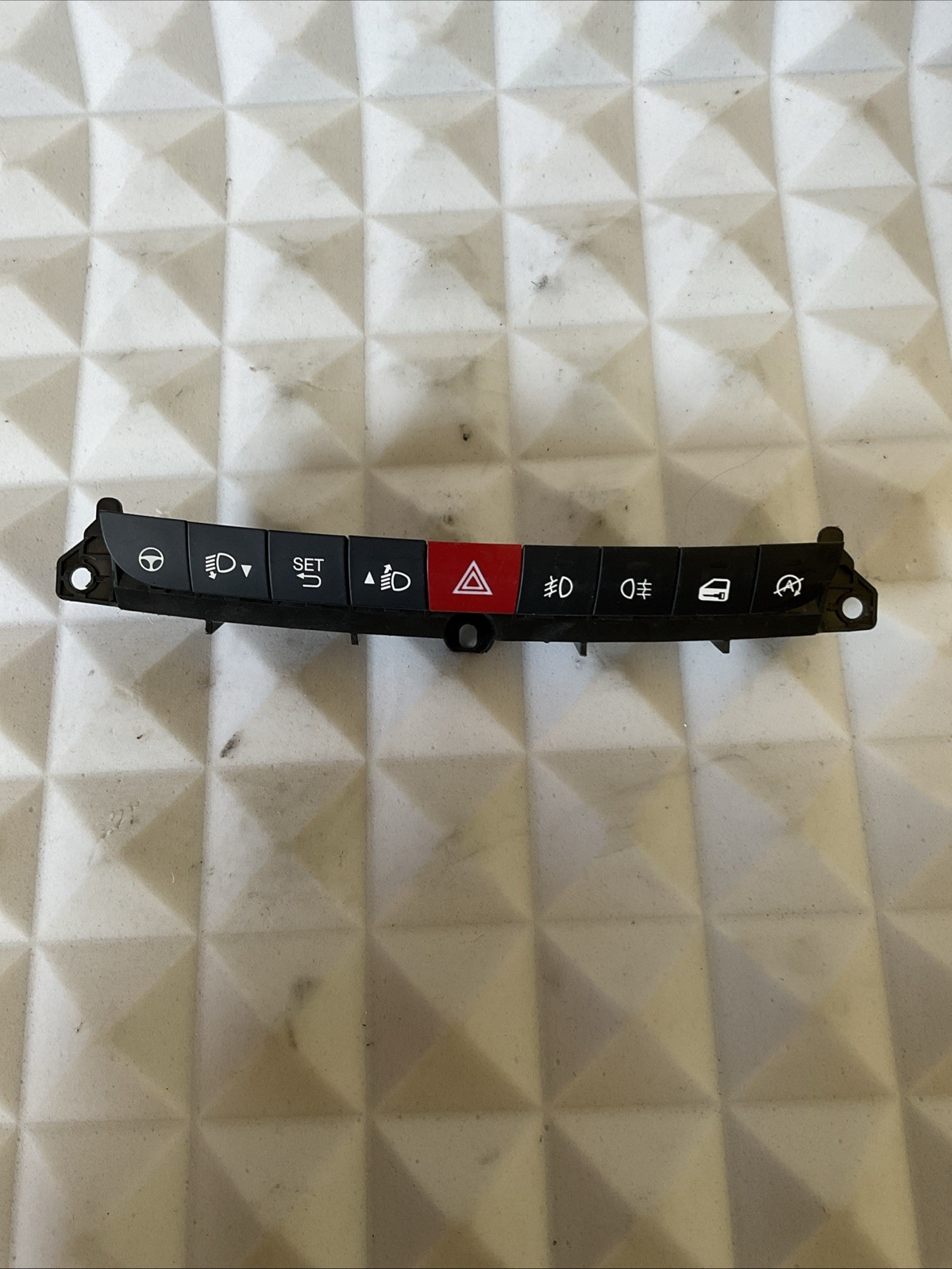 PULSANTIERA CENTRALE: F330204201 - FIAT 500L - 2012>2017