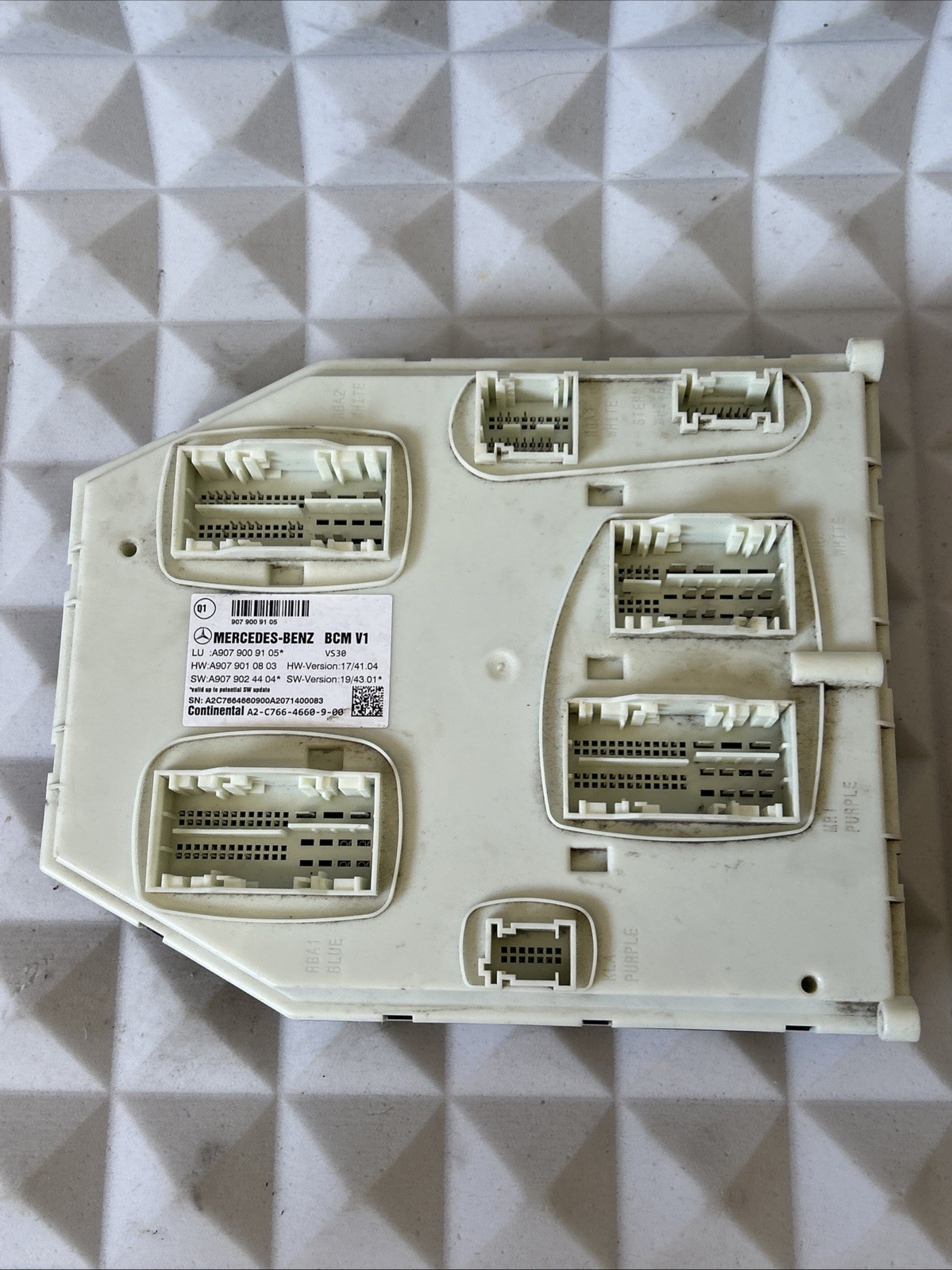 MERCEDES BENZ SPRINTER W907 W910 A9079009105