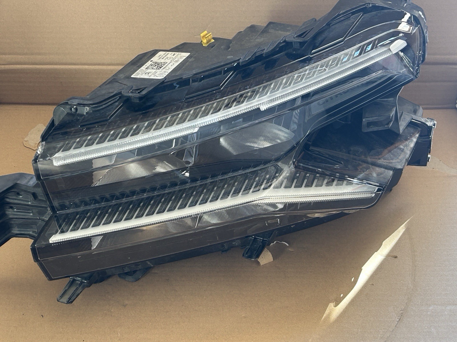 FARO ANTERIORE SINISTRO PER CITROEN C5 Aircross 9845356280