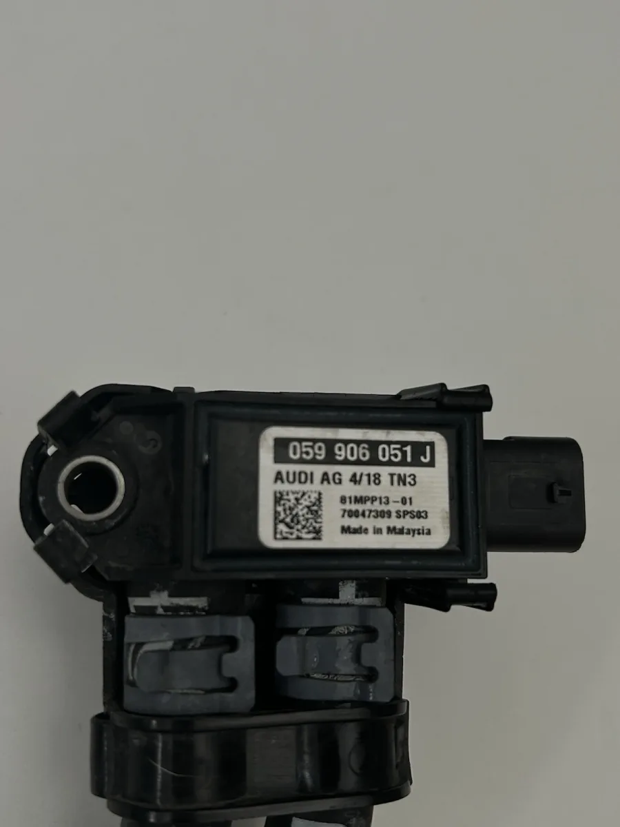 Sensore Pressione Audi 059906051 059906051J Originale Usato Testato Audi
