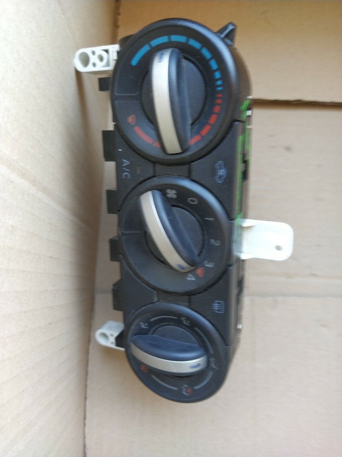 NISSAN QASHQAI 1.6B 2009 - COMANDI A/C CLIMA 8B27 CONTROLLO ARIA CONDIZIONATA