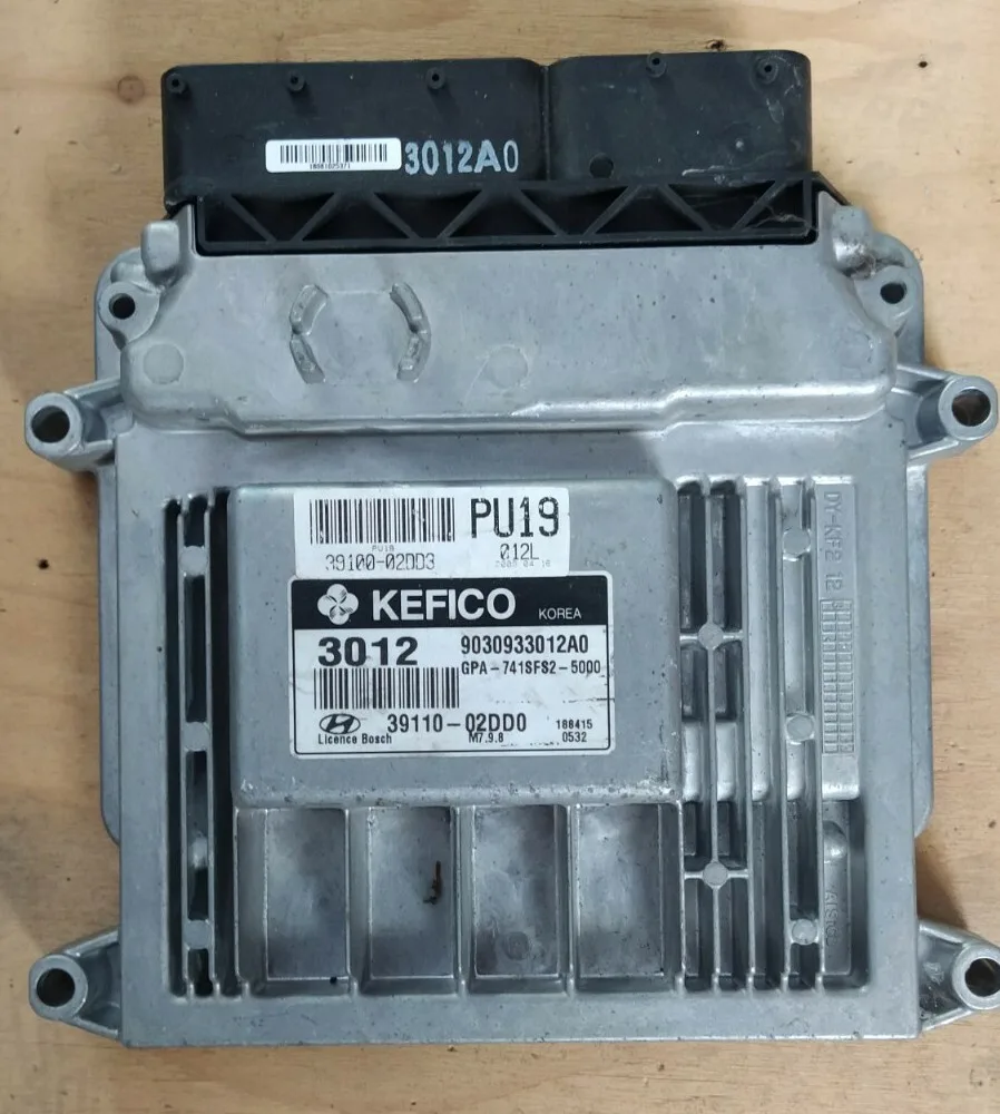 Centralina ECU Hyundai i10 2008 1.1 cc Benzina 39110-02DD0 Hyundai