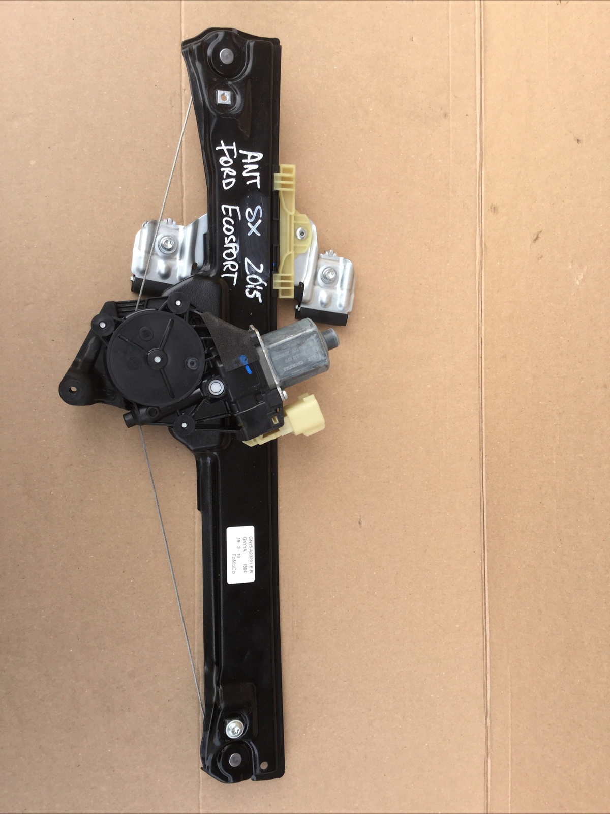 GN15-A23201-E-B ALZAVETRO ANTERIORE SINISTRO FORD EcoSport Ford