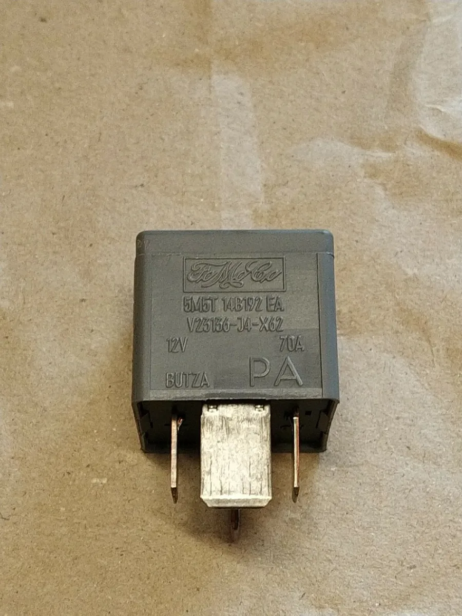 FOMOCO 5M5T 14B192 EA V23136-J4-X62