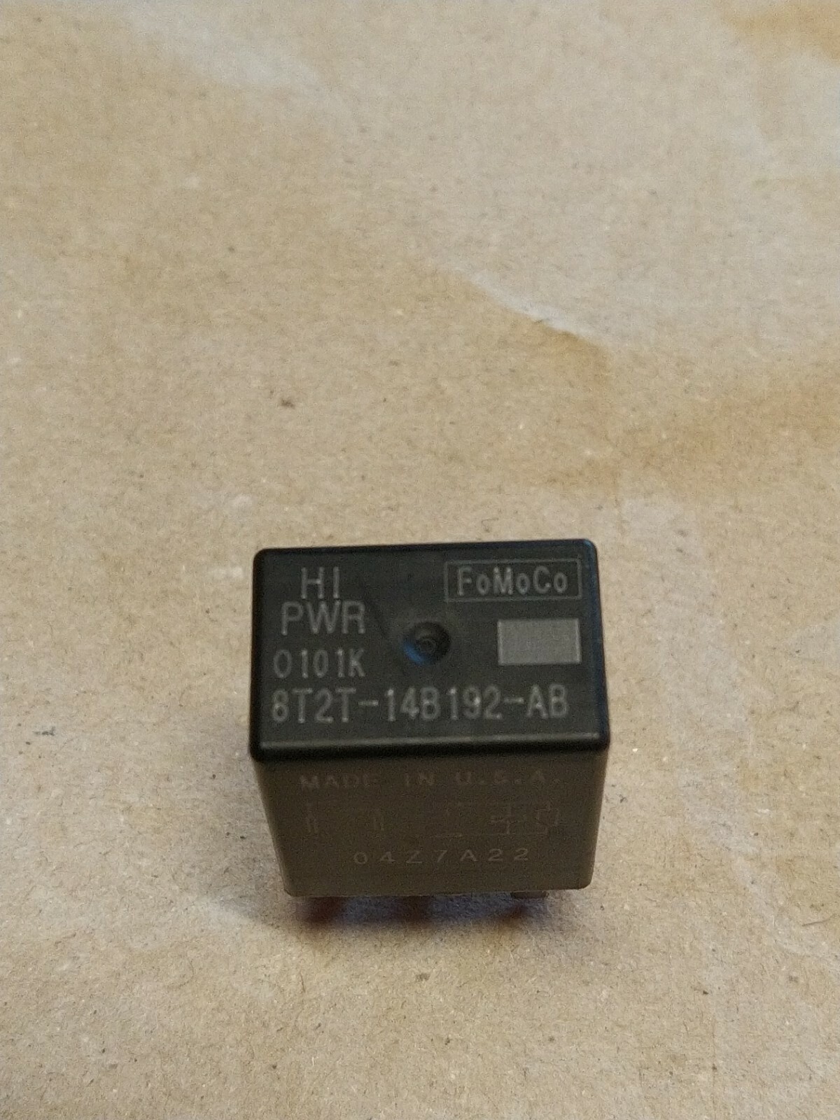 FoMoCo 8T2T-14B192-AB 04Z7A22