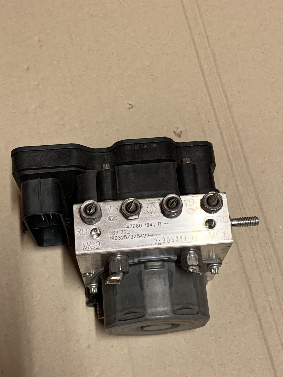 476601842R POMPA ABS PER RENAULT DACIA SANDERO 476601842R Renault