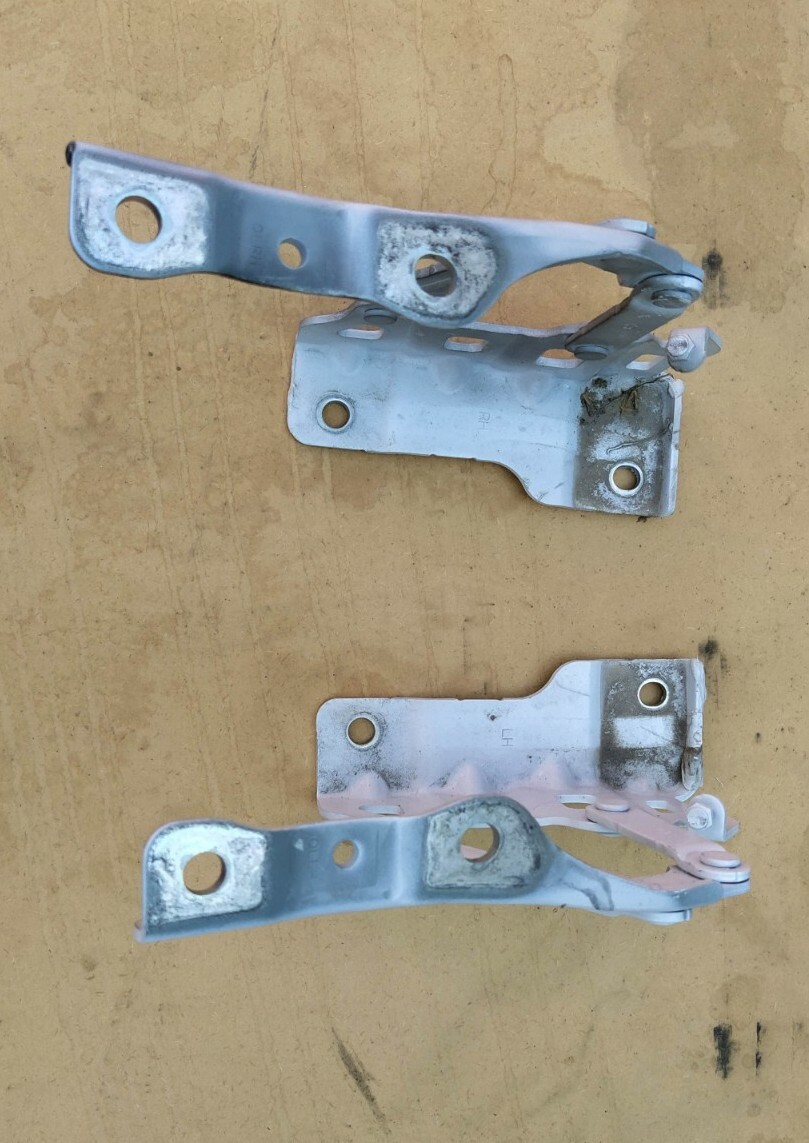 CERNIERE COFANO ANTERIORE DX E SX KIA SPORTAGE 2014 - 2020