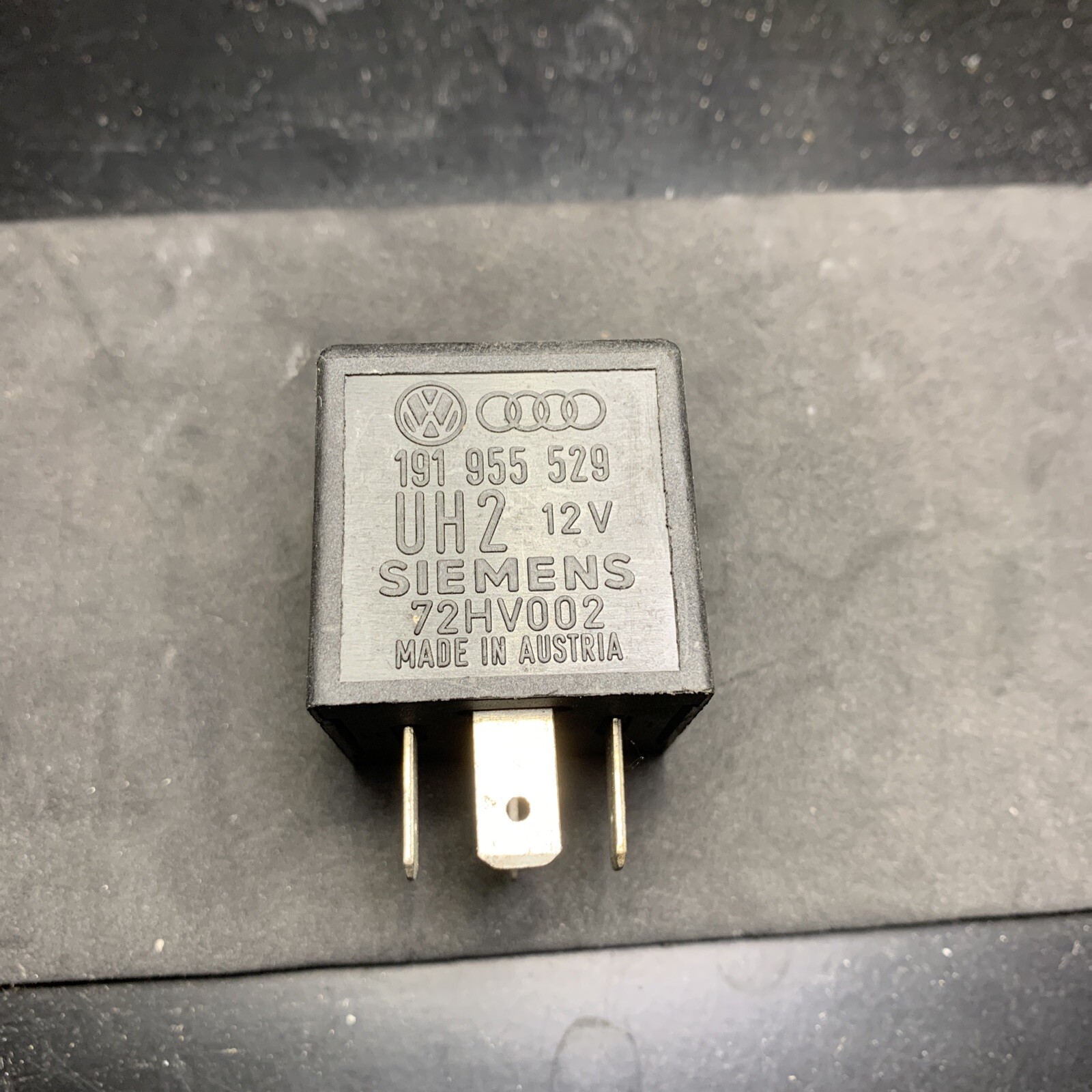 RELE' VOLKSWAGEN AUDI 191955529