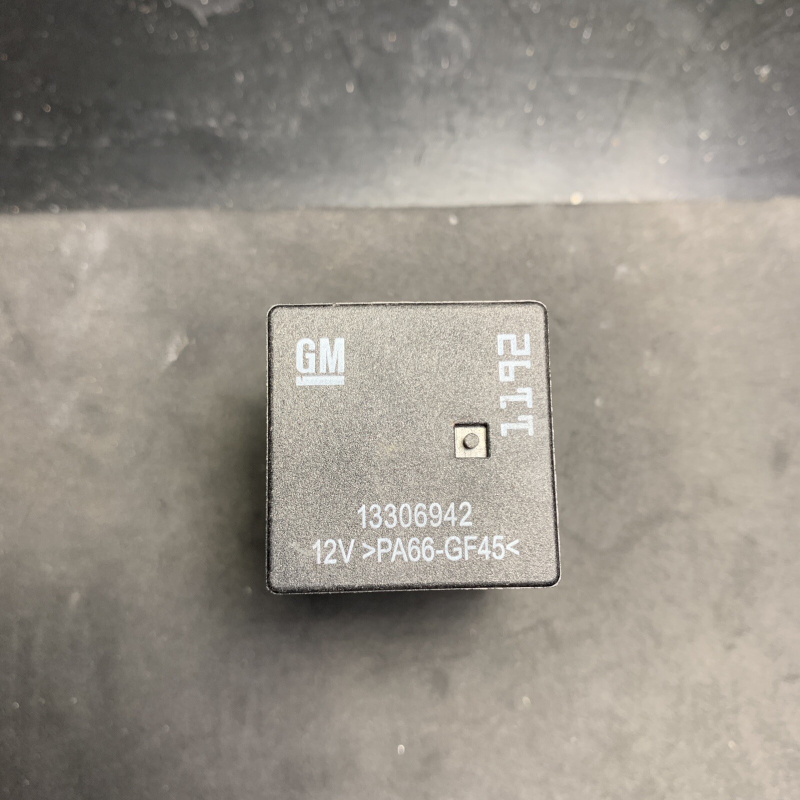 Relè gm 13306942 1192 1120B78