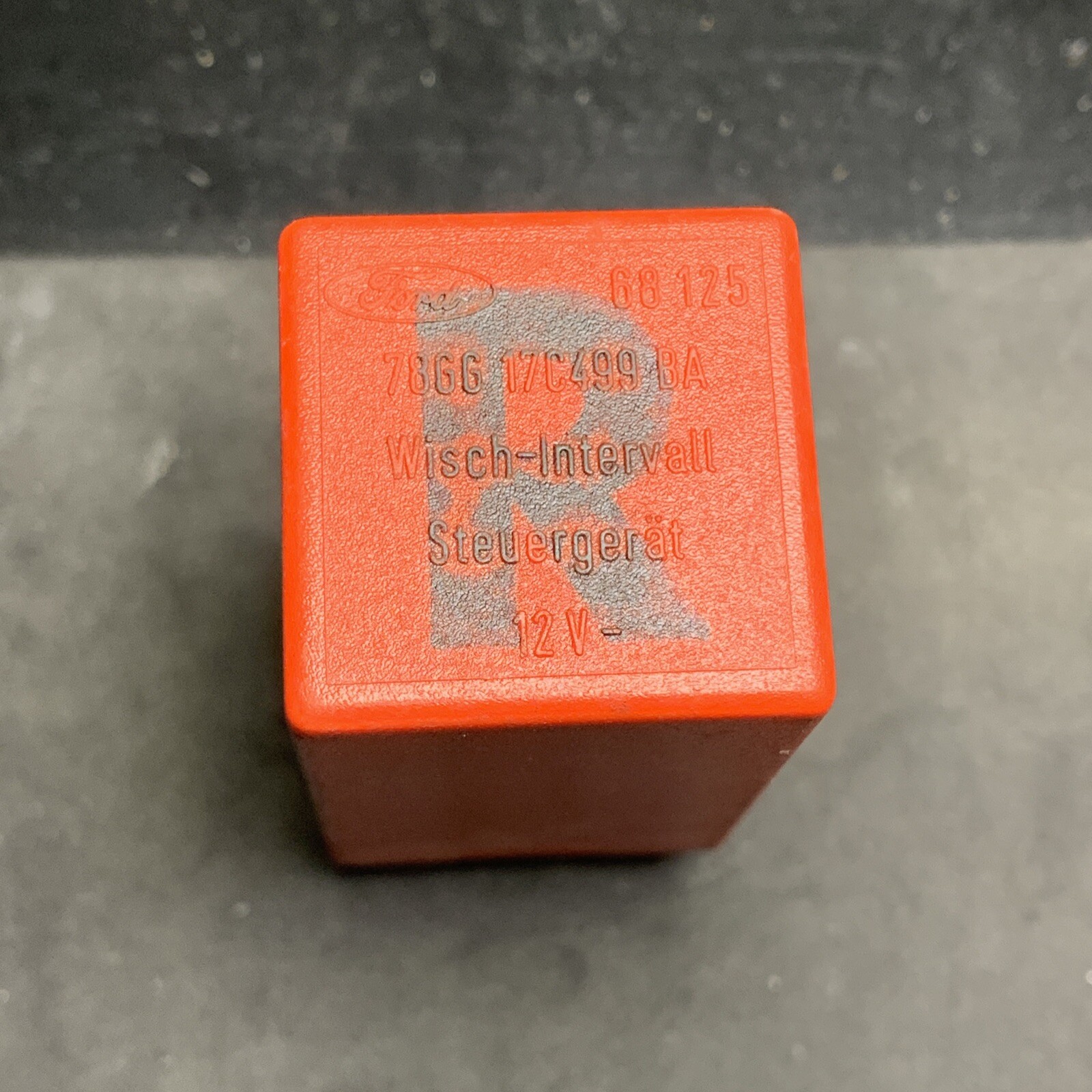 FORD 786617C499BA 68125 ford 7LA102