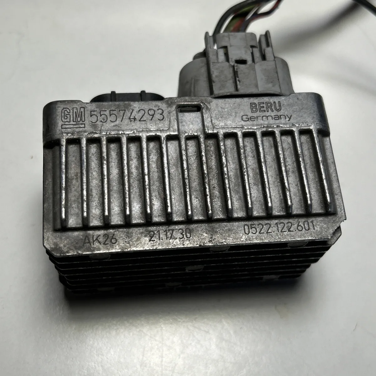 GM55574293 CENTRALINA CANDELETTE OPEL 0522122601 Opel