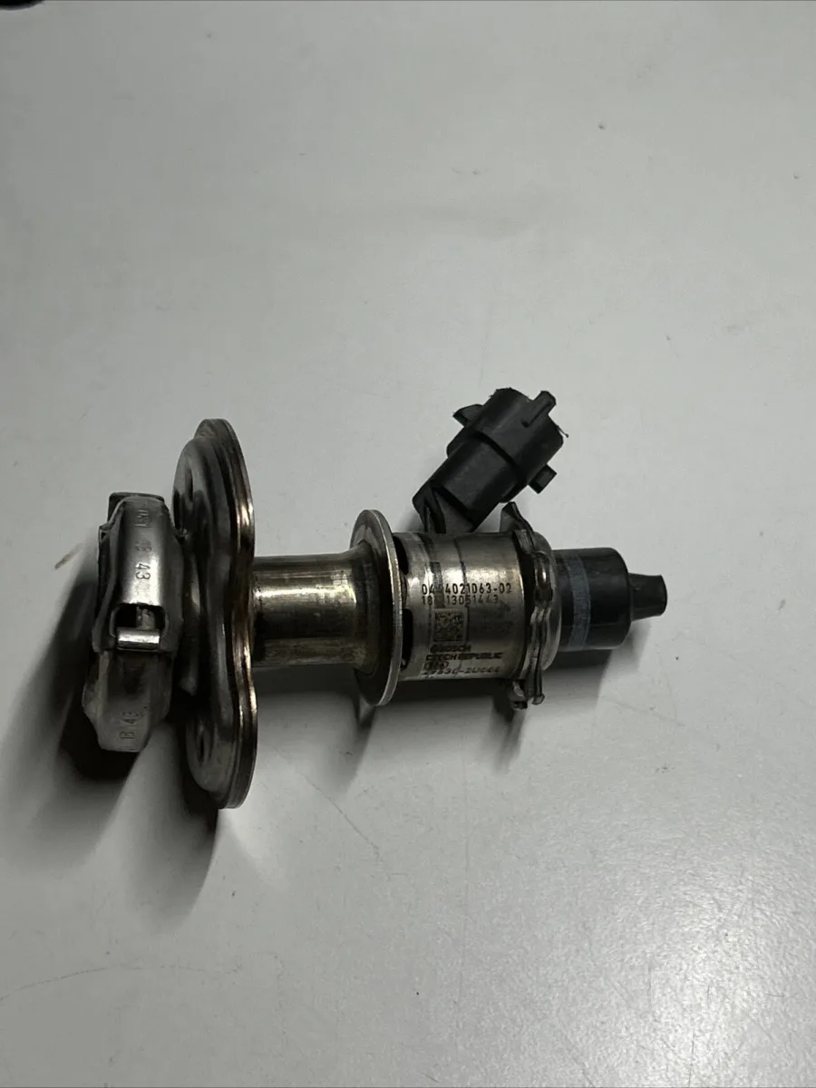 29630-2U000 iniettore ad-blue 0444021063-02
