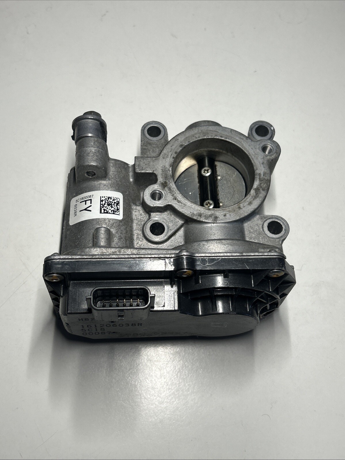 H8201171233 Corpo farfallato Dacia Sandero Renault 161206038R Renault