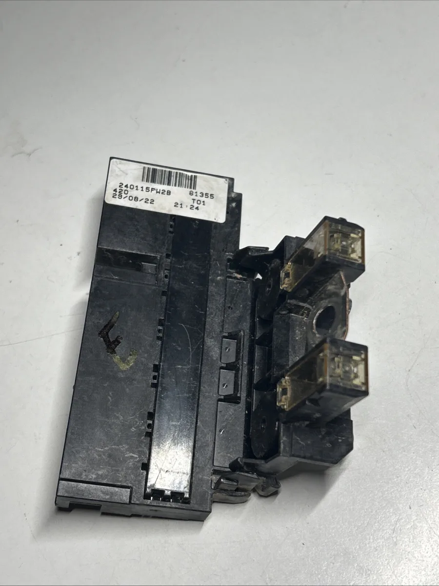 240115FW2B CENTRALINA FUSIBILI BATTERIA Nissan Micra K14 Nissan