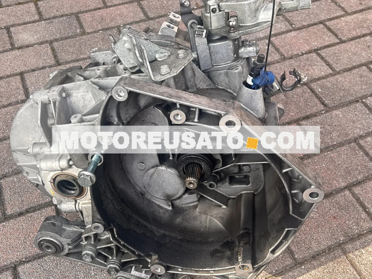 Cambio manuale Fiat Ducato 2.0 Multijet 6 marce – Codice 250A2000 | 85 kW (115 CV) Fiat usato