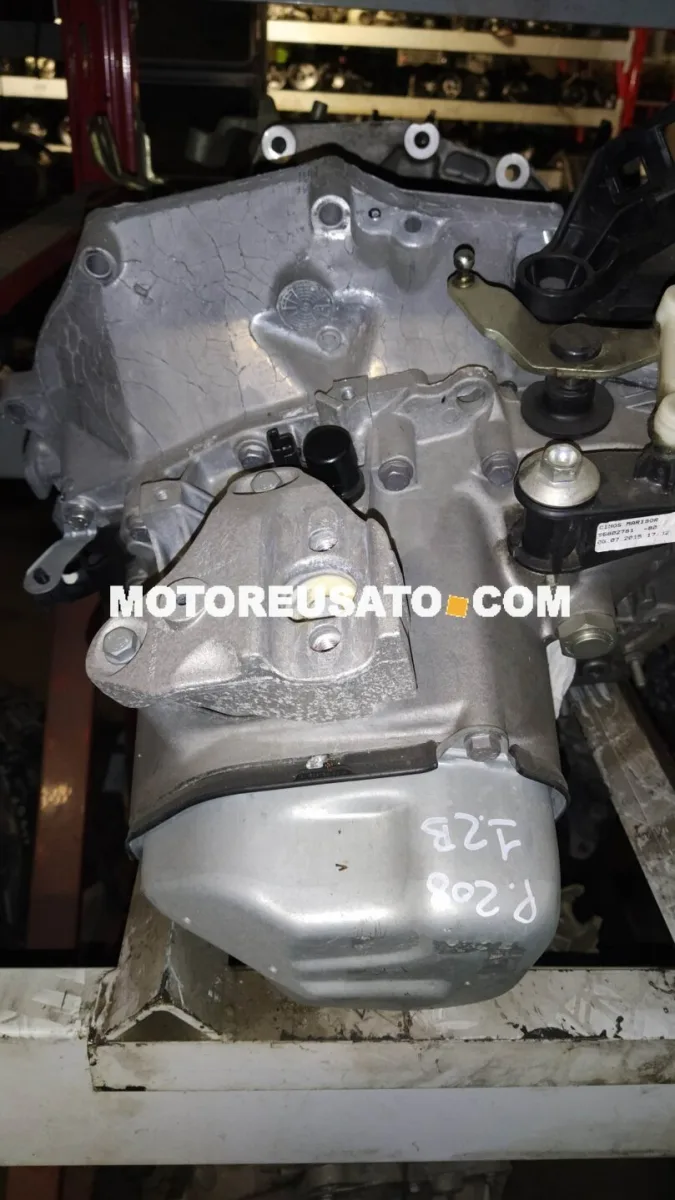 cambio manuale Peugeot 208 benzina