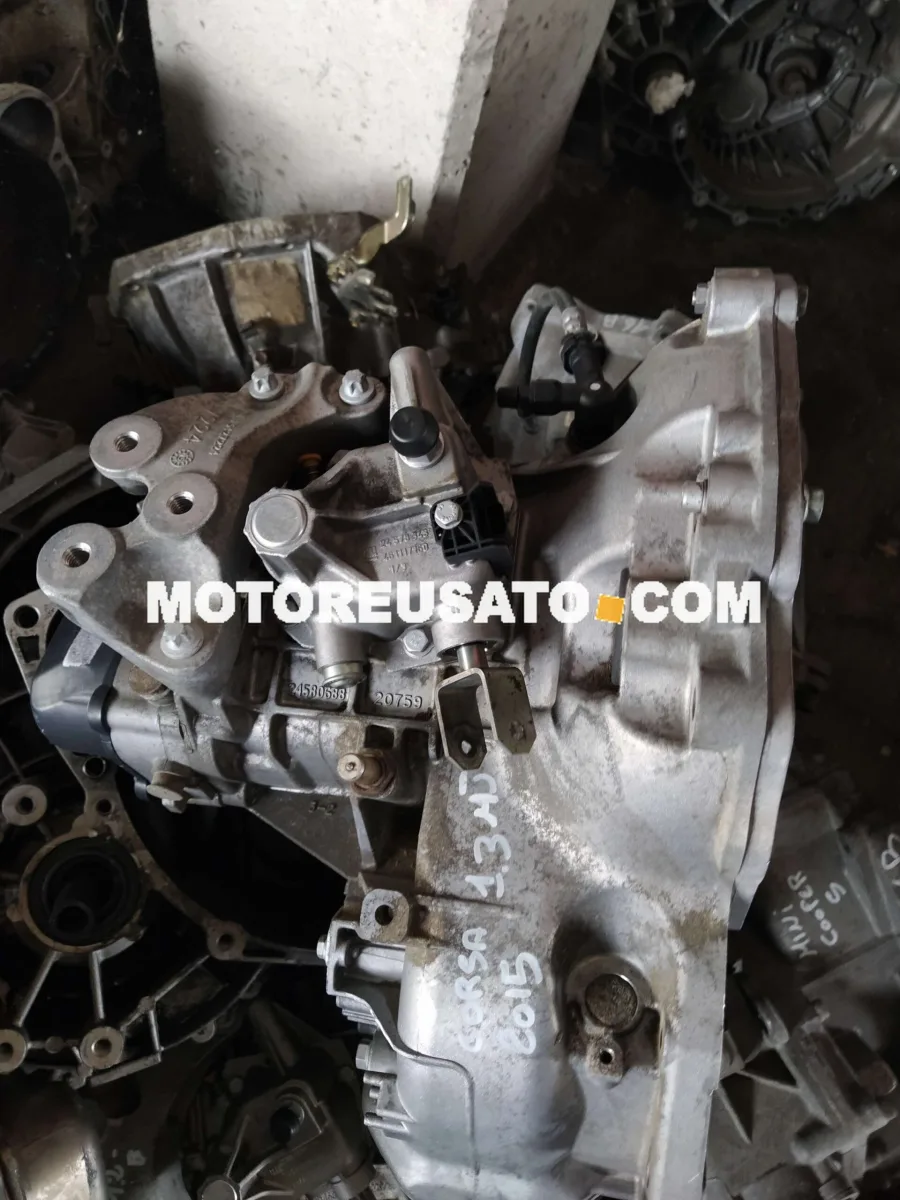 Cambio Opel Corsa 1300 anno 2015