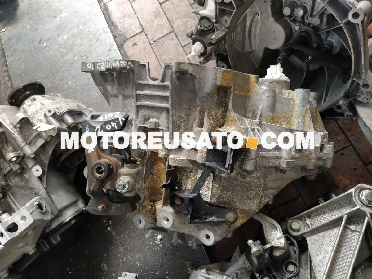 Cambio Volvo V40 2016 Volvo usato